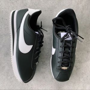 nike house shoes cortez
